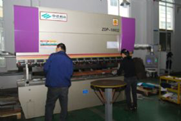 生產(chǎn)設(shè)備